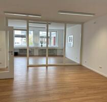 Großzügiges helles Büro, Innenstadtlage, nahe Bahnhof - Freiburg im Breisgau