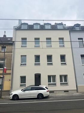 Foto - Mehrfamilienhaus Köln-Mülheim Kernsaniert • 8 Wohneinheiten
