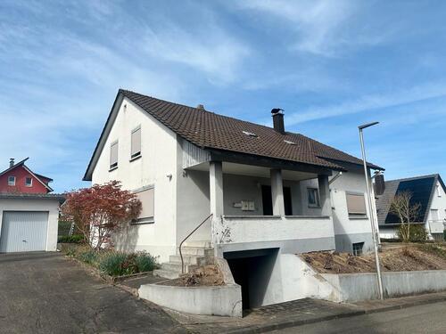 Foto - 4 Zimmer Wohnung zu vermieten - 1.500,00&nbsp;EUR Kaltmiete, ca.&nbsp; 90,00&nbsp;m&sup2;