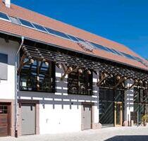 charmante 2-Zimmerwohnung im renovierten Gutshof Kirchen - Efringen-Kirchen