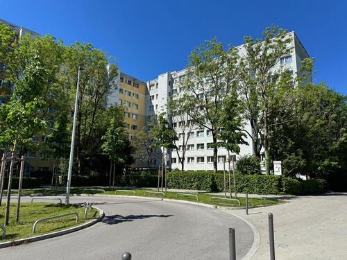 Foto - Erdgeschoßwohnung in München zum Kaufen