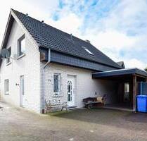 Gepflegtes Einfamilienhaus mit Wintergarten in Bümmerstede! - Oldenburg Kreyenbrück