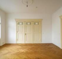 Frisch renoviert: Lichtdurchflutete 5-Zimmer-Wohnung im Paulusviertel - Halle (Saale) Frohe Zukunft