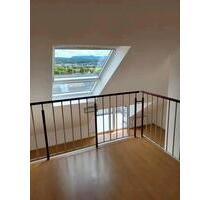 Tolle 4 Zimmer Maisonette-Wohnung mit super Aussicht - Unterensingen