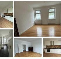 3-Zimmer Wohnung ALTBAU mit Einbauküche u. Badewanne - Neustadt (Dosse)