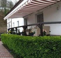 Großzügiges Zweifamilienhaus mit Traumgarten in Finnentrop