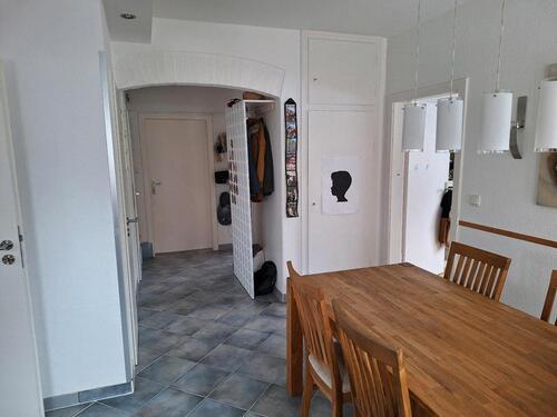 Foto - Moderne 4-Zimmer Wohnung mit großem Garten