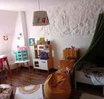 Wohnung nähe Markt - 350,00&nbsp;EUR Kaltmiete, ca.&nbsp; 64,00&nbsp;m&sup2; in Kamenz (PLZ: 01917)