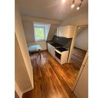 1 Zimmerwohnung- Zeppelinstr. 110 Dachgeschosswohnung - Mönchengladbach Nord