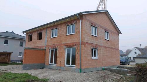 Foto - 4 Zimmer Einfamilienhaus in Buttenwiesen