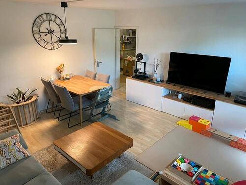 Foto - Schöne 2-ZIMMER-WOHNUNG - 780,00&nbsp;EUR Kaltmiete, ca.&nbsp; 72,00&nbsp;m&sup2;