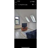 Lichtdurchflutete Wohnung mit Balkon, Stellplatz u. Einbauküche - Herten