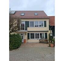 doppelhaushälfte - 1.000,00&nbsp;EUR Kaltmiete, ca.&nbsp; 100,00&nbsp;m&sup2; in Kissing (PLZ: 86438)