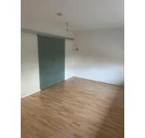 Kleine Zweizimmer Wohnung - 800,00&nbsp;EUR Kaltmiete, ca.&nbsp; 50,00&nbsp;m&sup2; in Lahr (Schwarzwald) (PLZ: 77933)