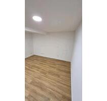 Frei Wohnung 015238090982 - 1.400,00&nbsp;EUR Kaltmiete, ca.&nbsp; 60,00&nbsp;m&sup2; in Gerlingen (PLZ: 70839)