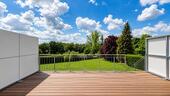 Foto - Wohnen im Grünen: Reihenhaus am Wasser mit großer Terrasse