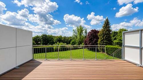 Foto - Wohnen im Grünen: Reihenhaus am Wasser mit großer Terrasse