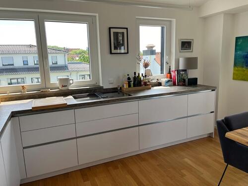 Foto - Penthouse-Wohnung inkl. Küche & zwei Stellplätzen