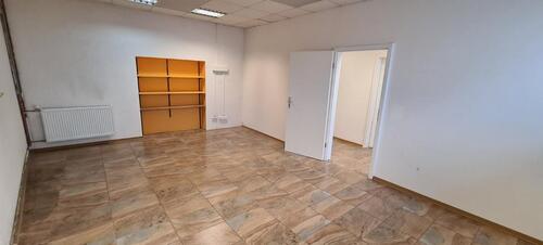 Foto - ca. 100 qm Büro- und Lagerfläche mit 2 Büroräumen, 1 Lagerfläche und 1 WC, Wände versetzbar