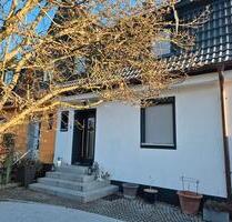 Kernsaniertes Doppelhaushälfte Von Privat . - Fürth Bislohe