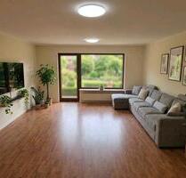 Charmante 3 Zimmer Erdgeschosswohnung (92qm) mit eigenem Garten - Niedernhausen