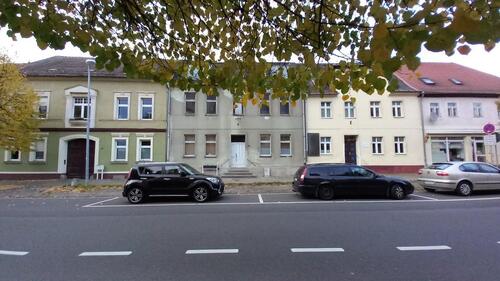 Foto - Großes Kleinstadthaus mit Garten und Schlossblick, in Elbnähe.