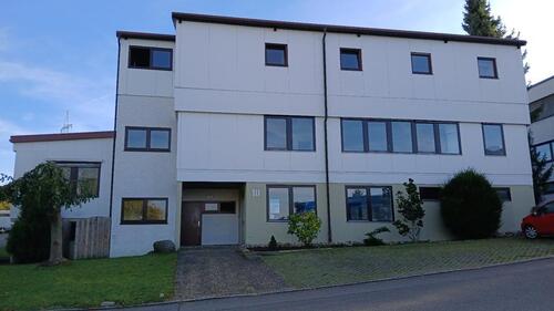 Foto - Gewerbehalle mit Büro und Sozialräumen zu vermieten, S-Bahn Nähe