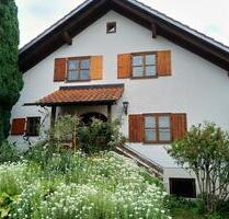 Schönes, freistehendes Einfamilienhaus mit großem Garten & Garage - Neufahrn bei Freising Mintraching-Grüneck