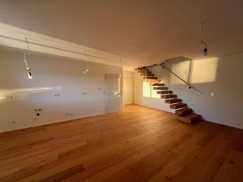 Foto - Vier-Zimmer-Wohnunikat mit Stil und Substanz