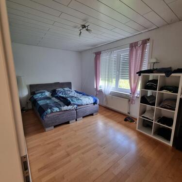 Foto - Zimmer in 4er WG - 450,00&nbsp;EUR Kaltmiete, ca.&nbsp; 100,00&nbsp;m&sup2;