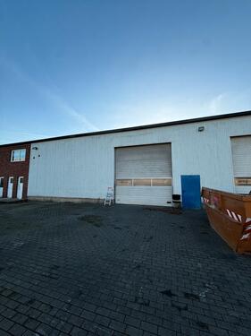 Foto - Kfz Werkstatt Lagerhalle - 3.000,00 EUR Kaltmiete,