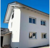 Doppelhaushälfte in ruhiger Lage mit Bergblick und Garten - Traunreut St. Georgen