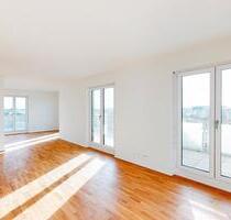 Exklusive Penthousewohnung: 4 Zimmer mit 2 Bädern und Dachterrasse - Leipzig Ost