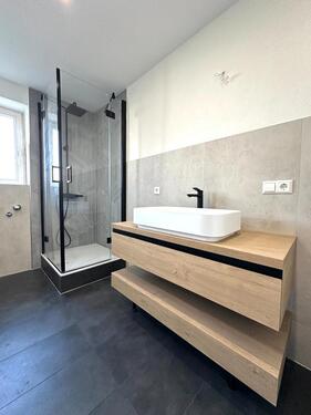 Foto - Exklusive 4-Zimmer-Wohnung in Waghäusel-Kirrlach – hochwertig ren
