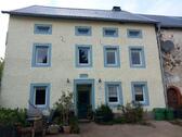 Foto - Teilrenoviertes Bauernhaus, Offenstall, ca.3,5ha Wiese, nahe Lux.
