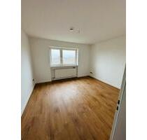 Frisch renovierte 3 Zimmer Wohnung - Wilhelmshaven Aldenburg