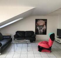 Modern möblierte 3-Zimmerwhg - 1.500,00&nbsp;EUR Kaltmiete, ca.&nbsp; 68,00&nbsp;m&sup2; in Düsseldorf (PLZ: 40472) Stadtbezirk 6