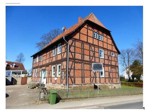 Foto - Ehem. Pfarrhaus in zentraler Lage in Rautenberg