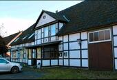 Foto - Fachwerkhaus mit Veranstaltungsräumen und Nebengebäude