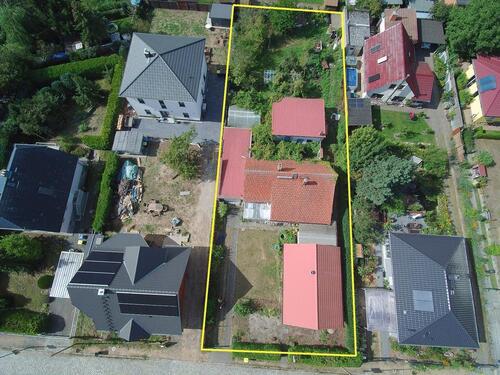 Foto - Einfamilienhaus mit viel Nebengelass,Obstgarten 1.151 m²