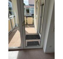 Tolle Wohnung im Betreuten Wohnen zu vermieten: 3 ZKB - Niedernhausen