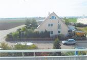 Foto - 3,5 Zimmer ETW, großer Balkon, 2 überdachte Carport Stellplätze