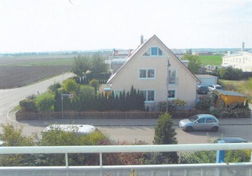Foto - 3,5 Zimmer ETW, großer Balkon, 2 überdachte Carport Stellplätze