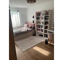 1- WG-Zimmer (voll möbliert) - 700,00&nbsp;EUR Kaltmiete, ca.&nbsp; 16,00&nbsp;m&sup2; in Hamburg (PLZ: 22111) Horn