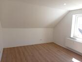 Foto - 1 Zimmer Dachgeschoßwohnung in Schiffweiler
