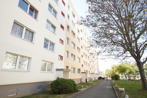 Foto - Sanierte 4-Raumwohnung mit Balkon