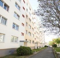 Sanierte 4-Raumwohnung mit Balkon - Pößneck