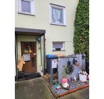 Reihenmittelhaus zu vermieten. - 720,00&nbsp;EUR Kaltmiete, ca.&nbsp; 80,00&nbsp;m&sup2; in Peine (PLZ: 31228) Peine Kernstadt