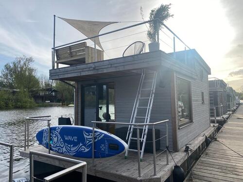 Foto - Auszeit auf dem Hausboot OFF in Hamburg - bis zu 4 Personen