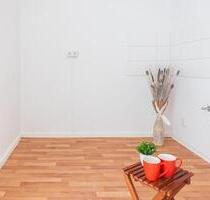 2-Raum-Wohnung mit Wannenbad - 239,00&nbsp;EUR Kaltmiete, ca.&nbsp; 39,32&nbsp;m&sup2; in Chemnitz (PLZ: 09120) Helbersdorf